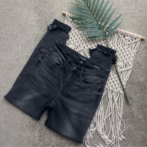 Judy Blue Denim - Judy Blue Washed Black Distressed Bottom Skinny Jeans Size 5 / 27